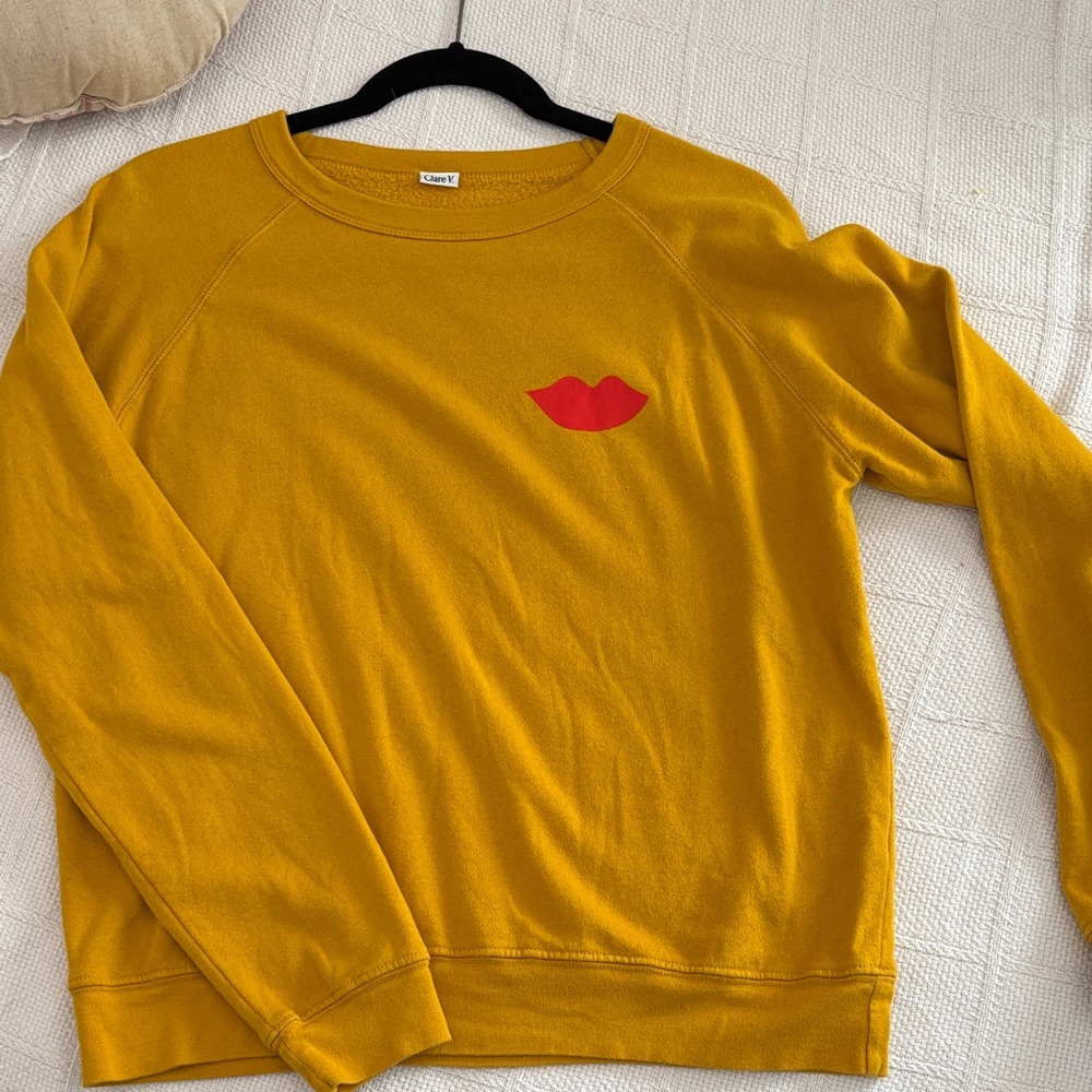 Clare V Sweatshirt with Red Lips 👄